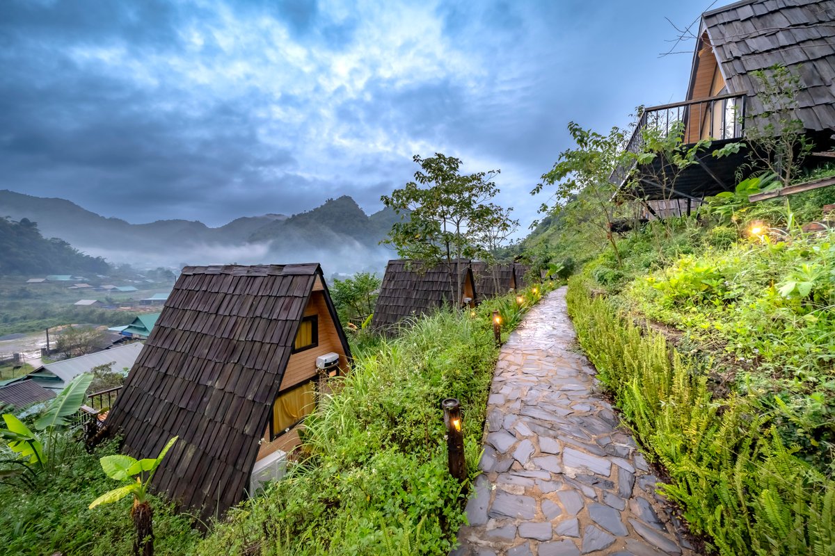 Attract Eco-Travelers with Airbnb Sustainability Features